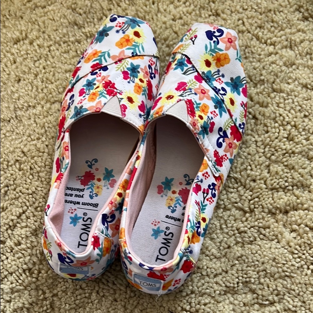 Toms Floral Women's Shoes - Multicolor